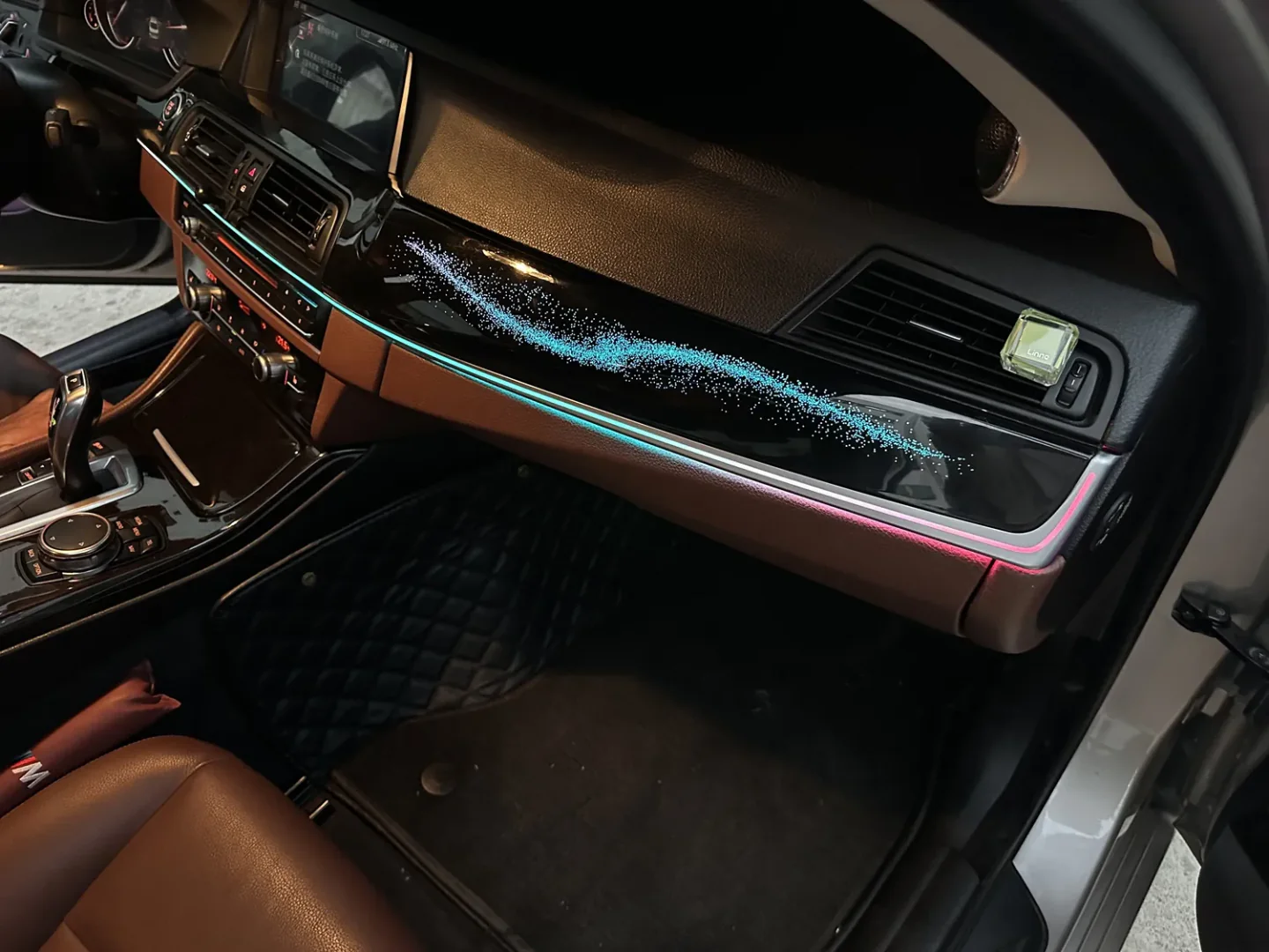 (PRENOTA) Ambient Light per BMW Serie 5 F10, F11 (2011-2017), 256 Colori, APP - Image 4