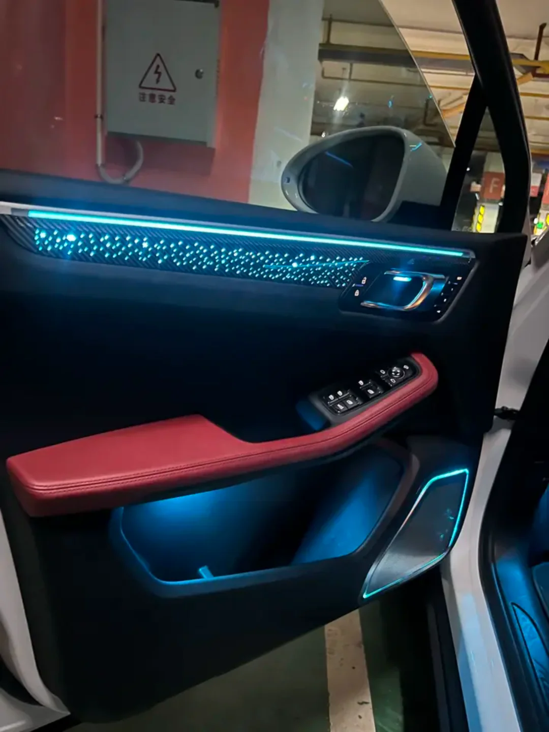 (PRENOTA) Ambient Light per Porsche Macan (2018+), 256 Colori, APP - Image 4
