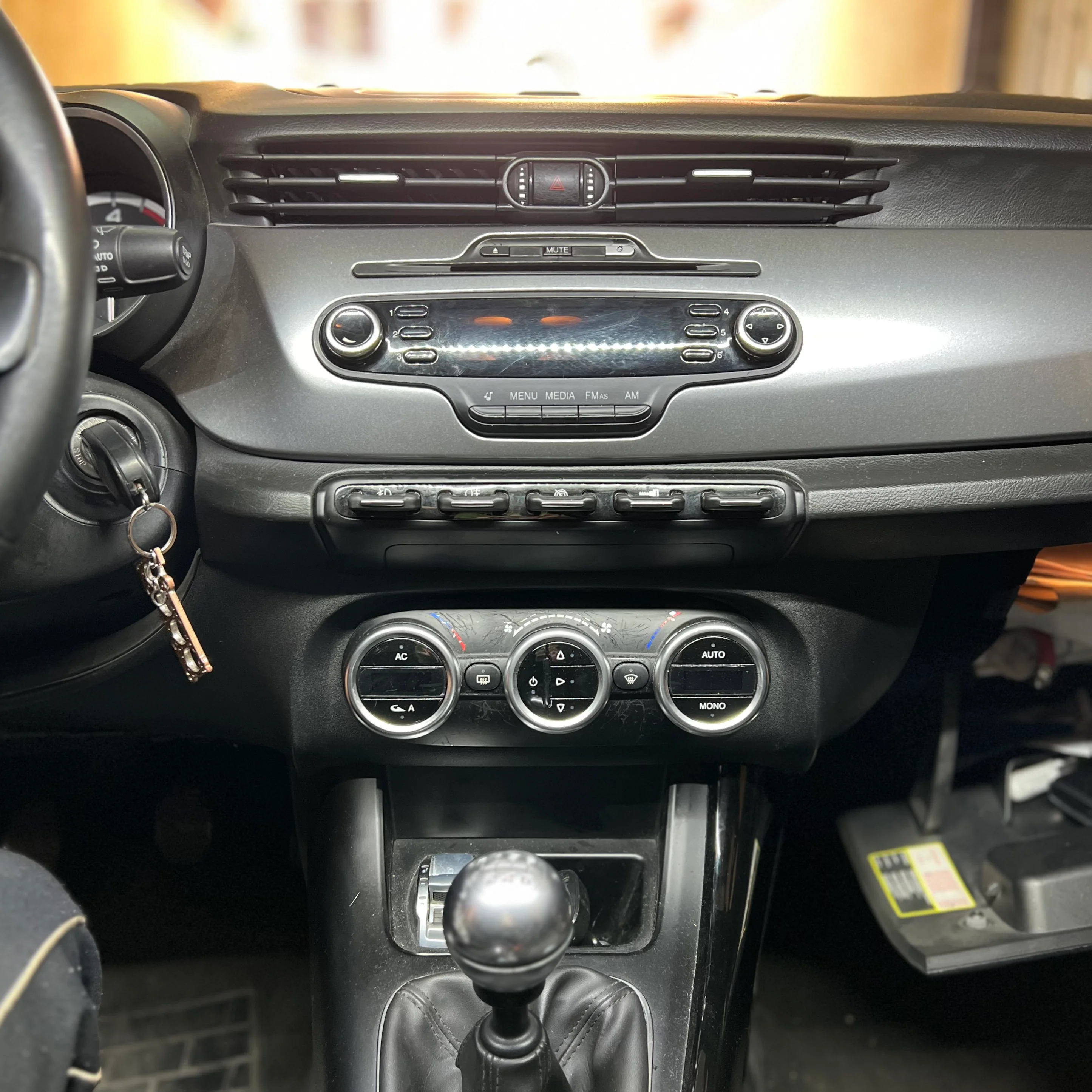 Autoradio per AlfaRomeo Giulietta 7" | 2010-2014 | Android | Bluetooth | CarPlay | Android Auto | 2GB/4GB/6GB/8GB Ram - Image 3