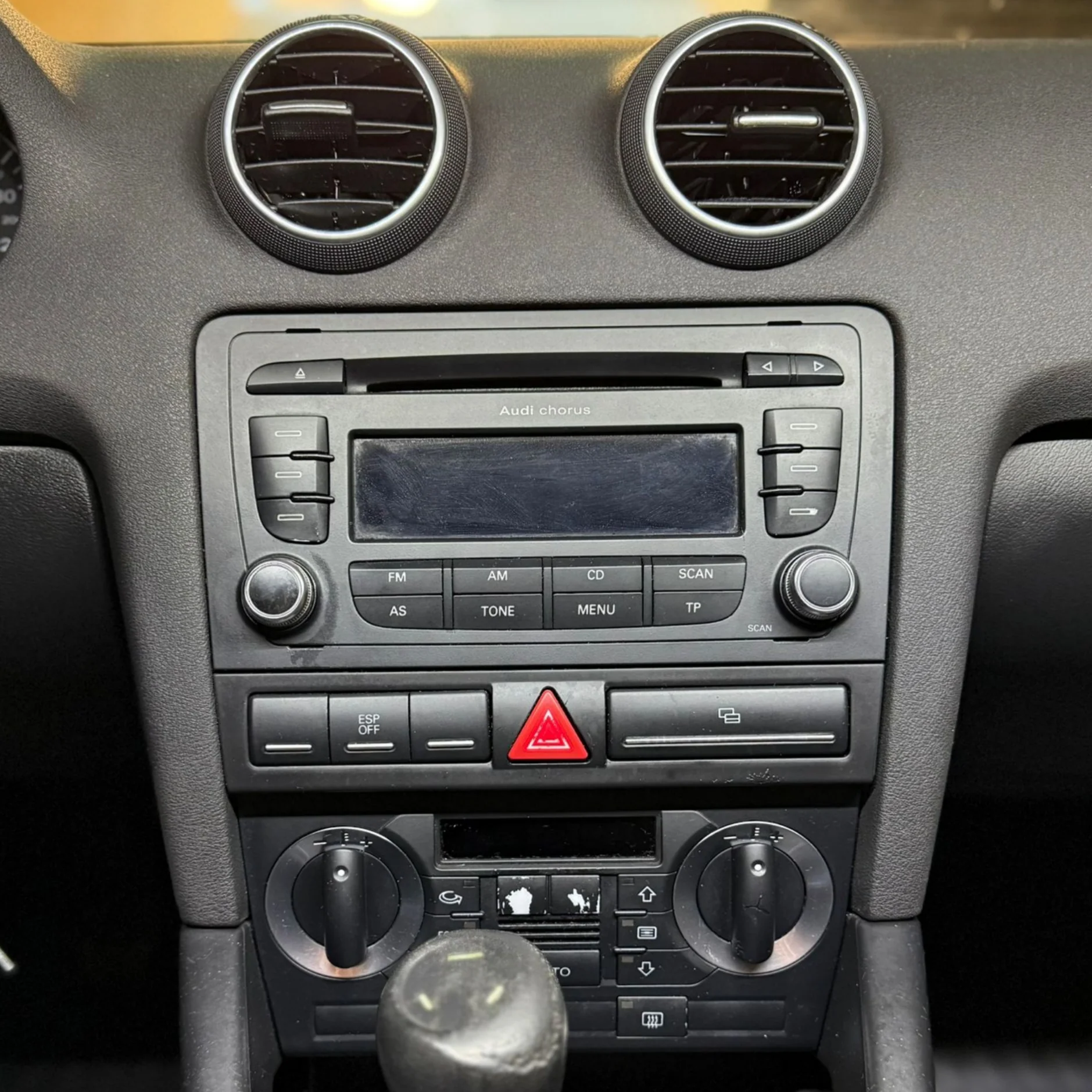 Autoradio per Audi A3 8P 7" | 2003-2013 | Android | Motorizzato | Bluetooth | CarPlay | Android Auto | 2/32GB Ram - Image 3