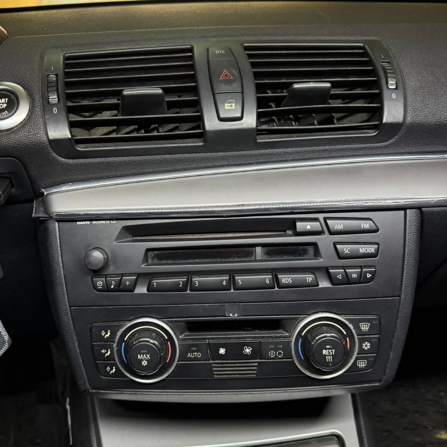 Autoradio per BMW Serie 1 10" | E87/E81/E82/E88 | 2004-2011 | Android | Bluetooth | Estraibile | CarPlay | Android Auto | 2GB/6GB/8GB Ram - Image 3