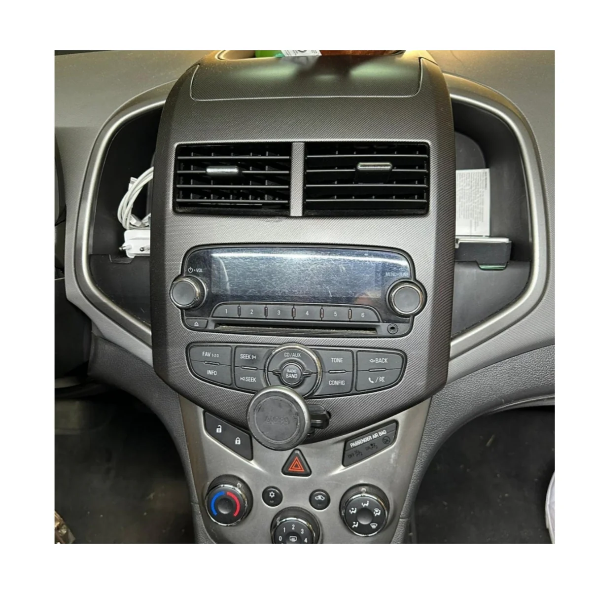 Autoradio per Chrevolet Aveo 10.35" | 2011-2020 | Android | Bluetooth | CarPlay | Android Auto | 4/64GB Ram - Image 2