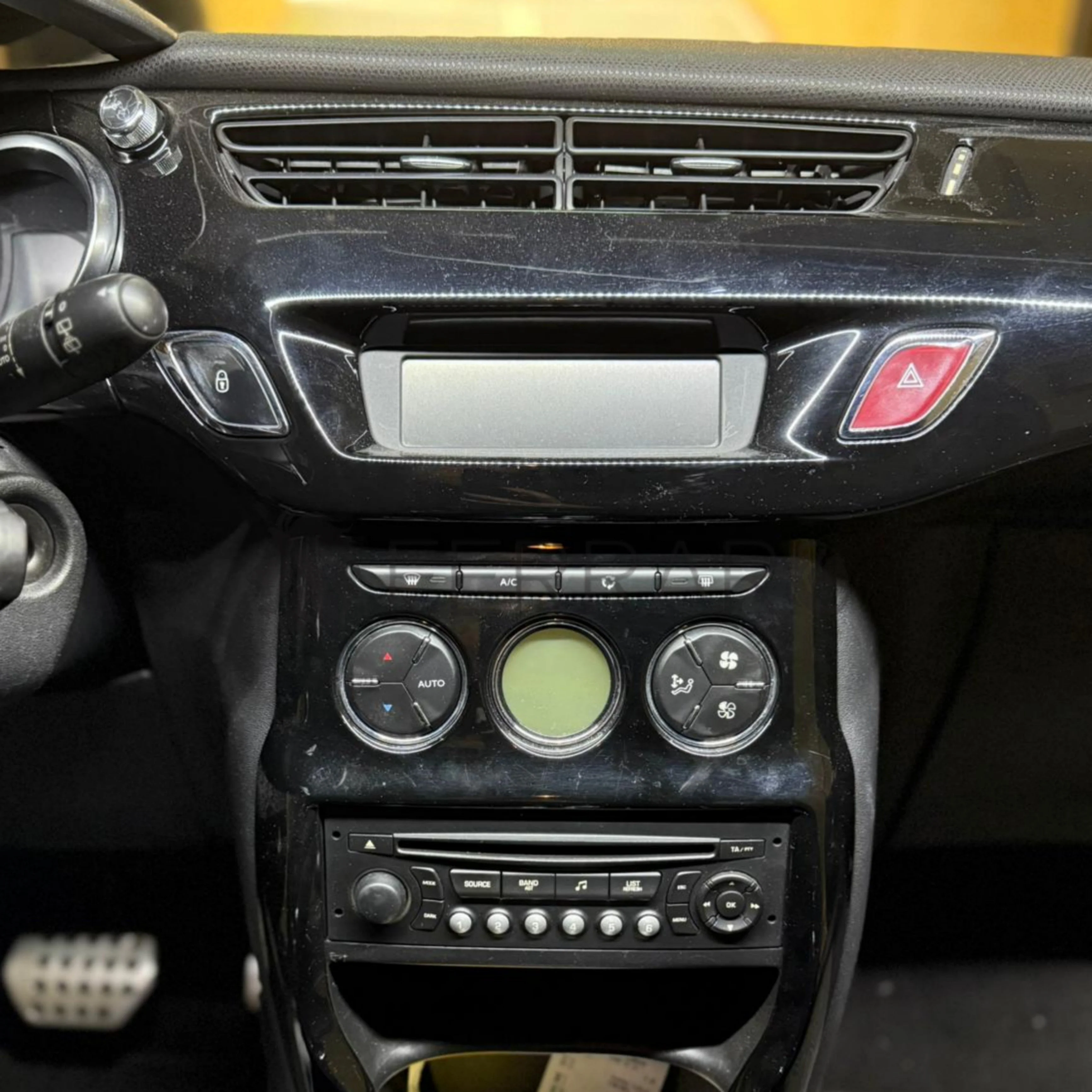 Autoradio per Citroen C3 9" 2K | C3 | DS3 | 2009-2016 | Android | Bluetooth | CarPlay | Android Auto | 12/256GB Ram - Image 6