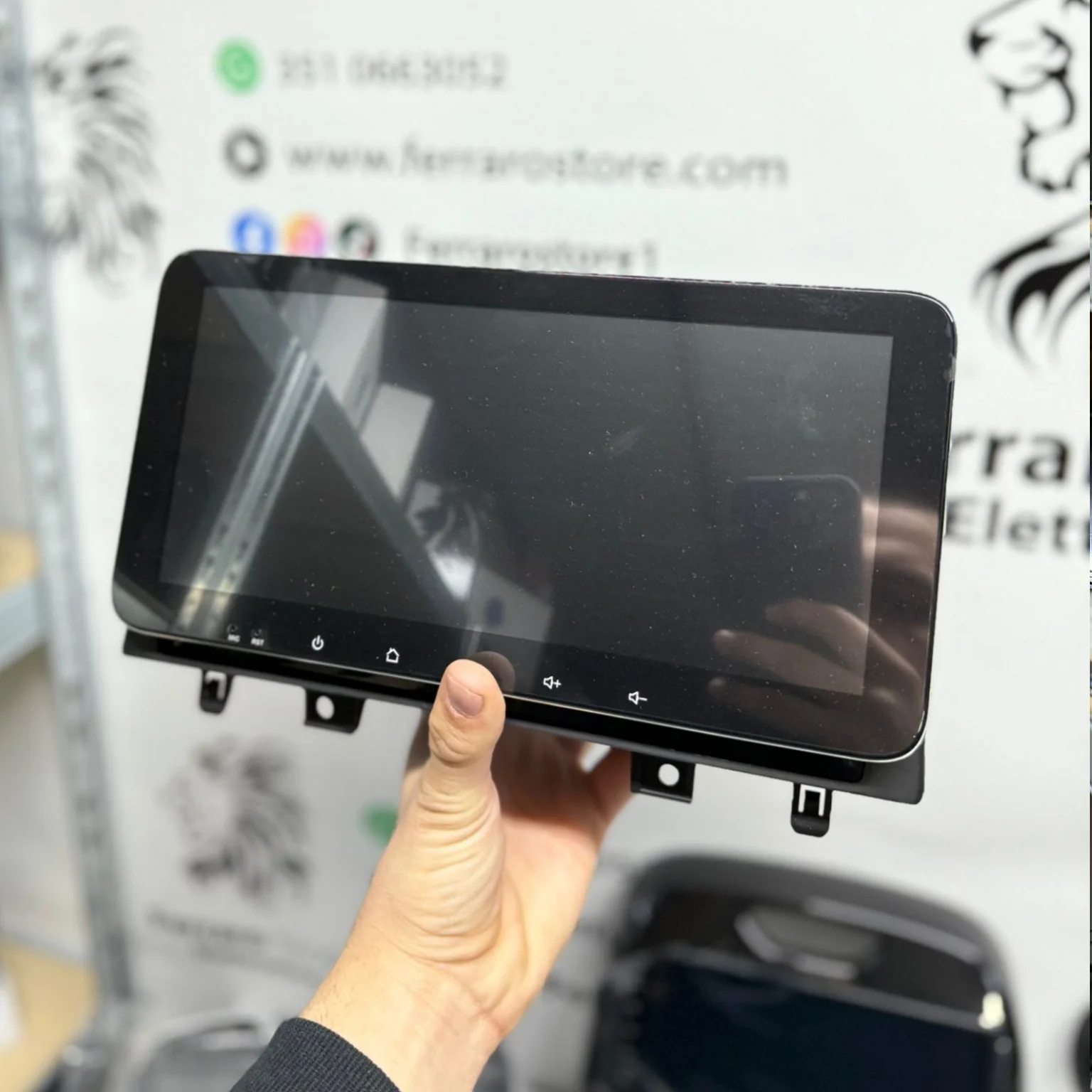 Autoradio per DR4 10.35" (2017-2021) Android, Bluetooth, CarPlay, Android Auto, 4/64GB RAM - Image 2