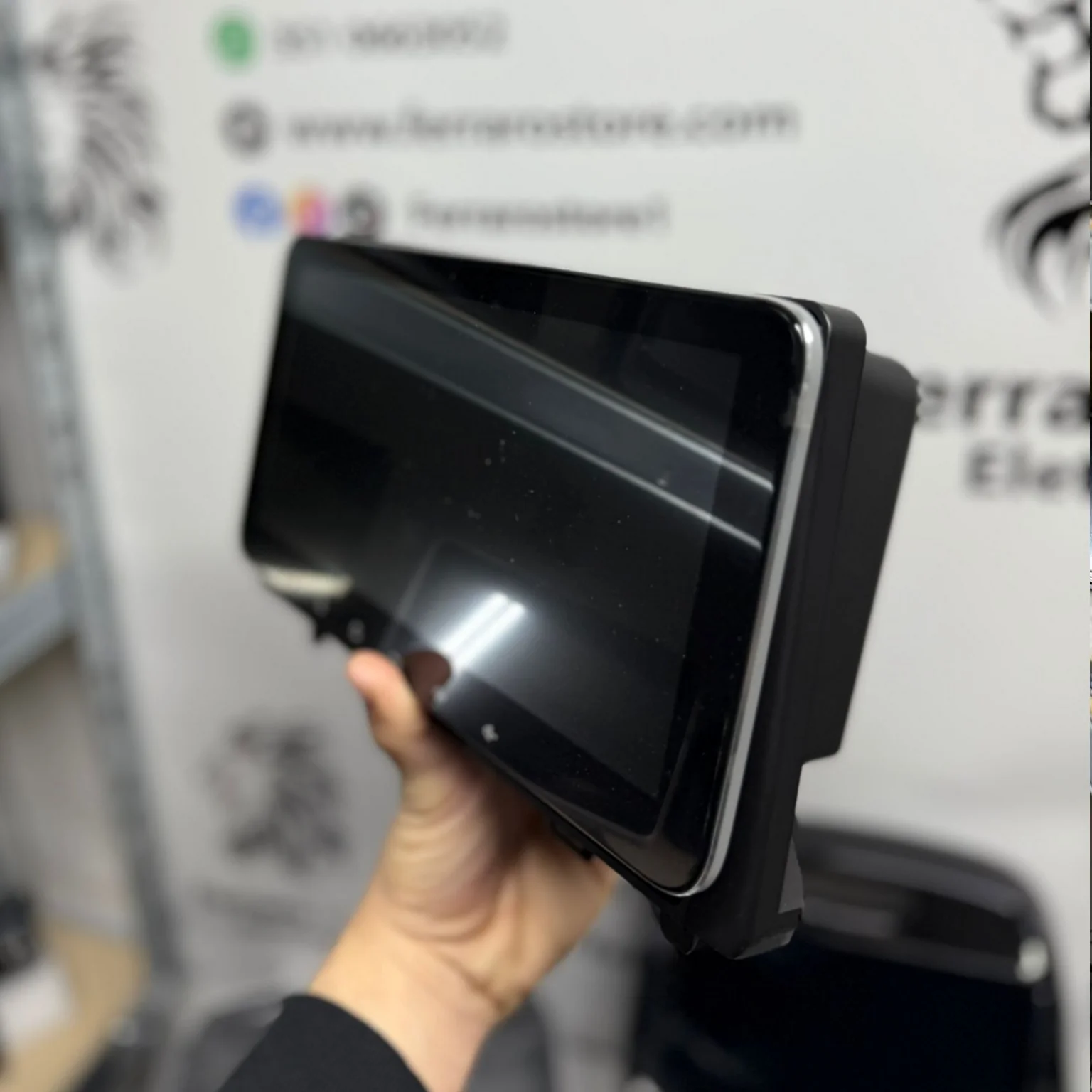 Autoradio per DR4 10.35" (2017-2021) Android, Bluetooth, CarPlay, Android Auto, 4/64GB RAM - Image 3