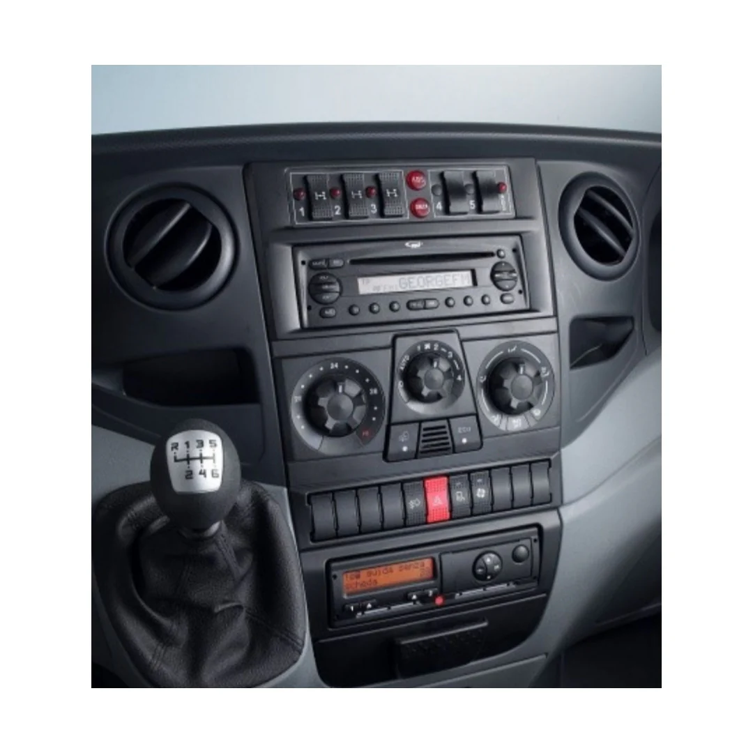 Autoradio per Iveco Daily 4ª Serie 9" (2006-2014) Android, Bluetooth, CarPlay, Android Auto, 2GB,4GB,6GB,8GB Ram - Image 3