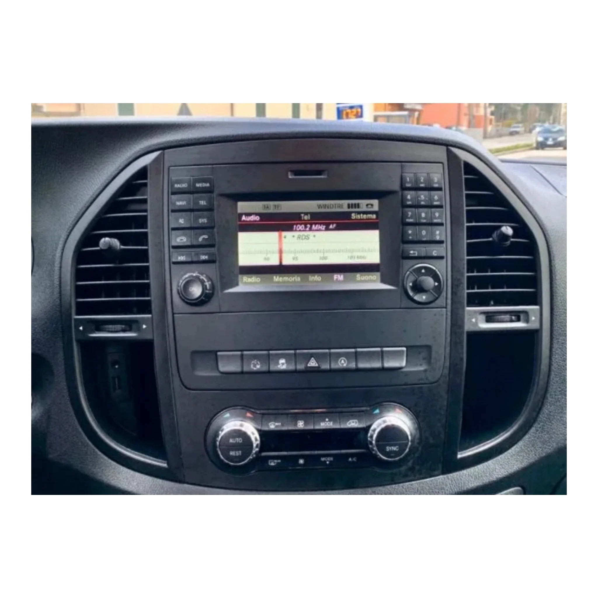 Autoradio per Mercedes Vito W447 12.3" | 2014-2019 | Android | Bluetooth | CarPlay | Android Auto | 4/64GB Ram - Image 3