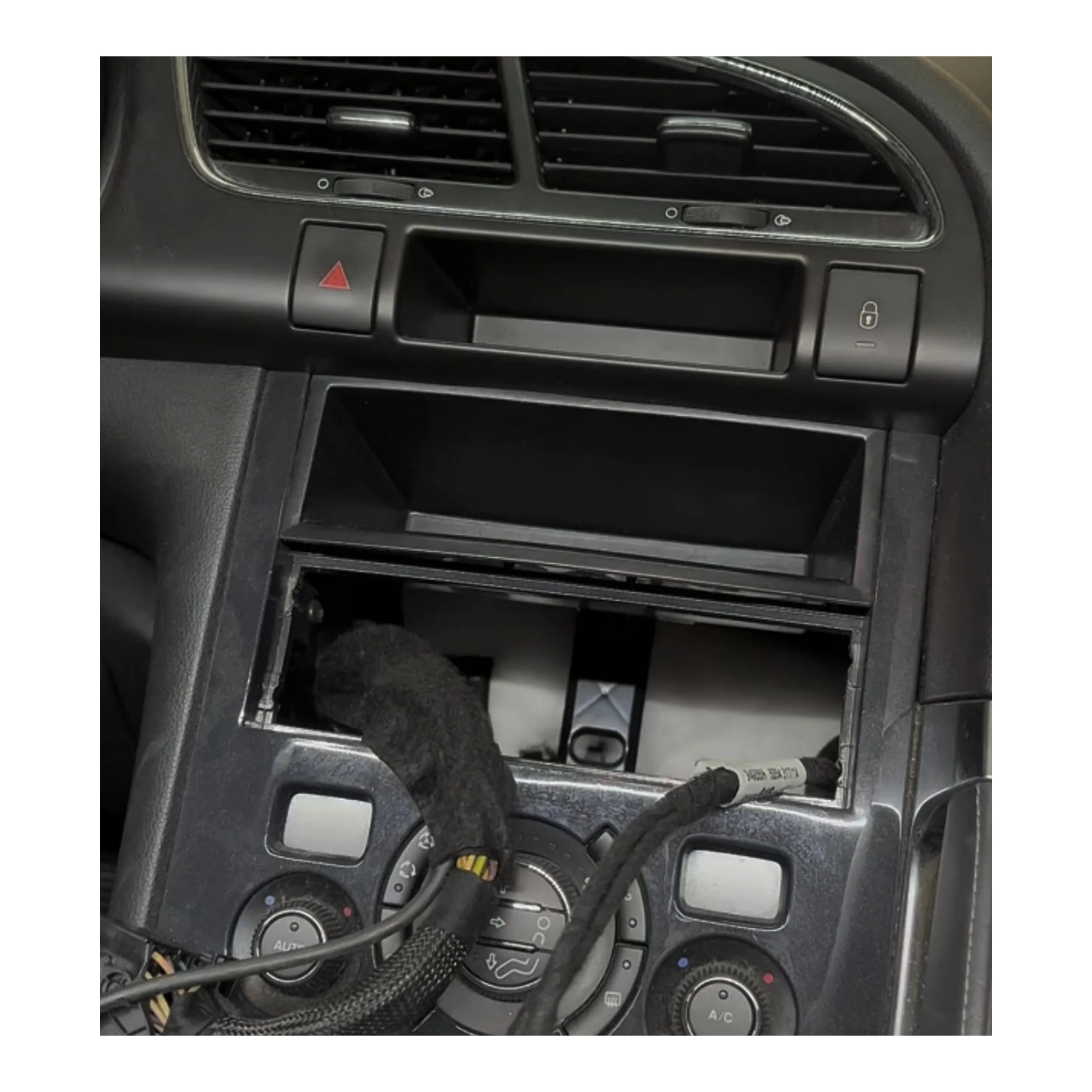 Autoradio per Peugeot 3008 9" (2009-2016) Android, Bluetooth, CarPlay, Android Auto, 2GB/4GB/6GB/8GB Ram - Image 3