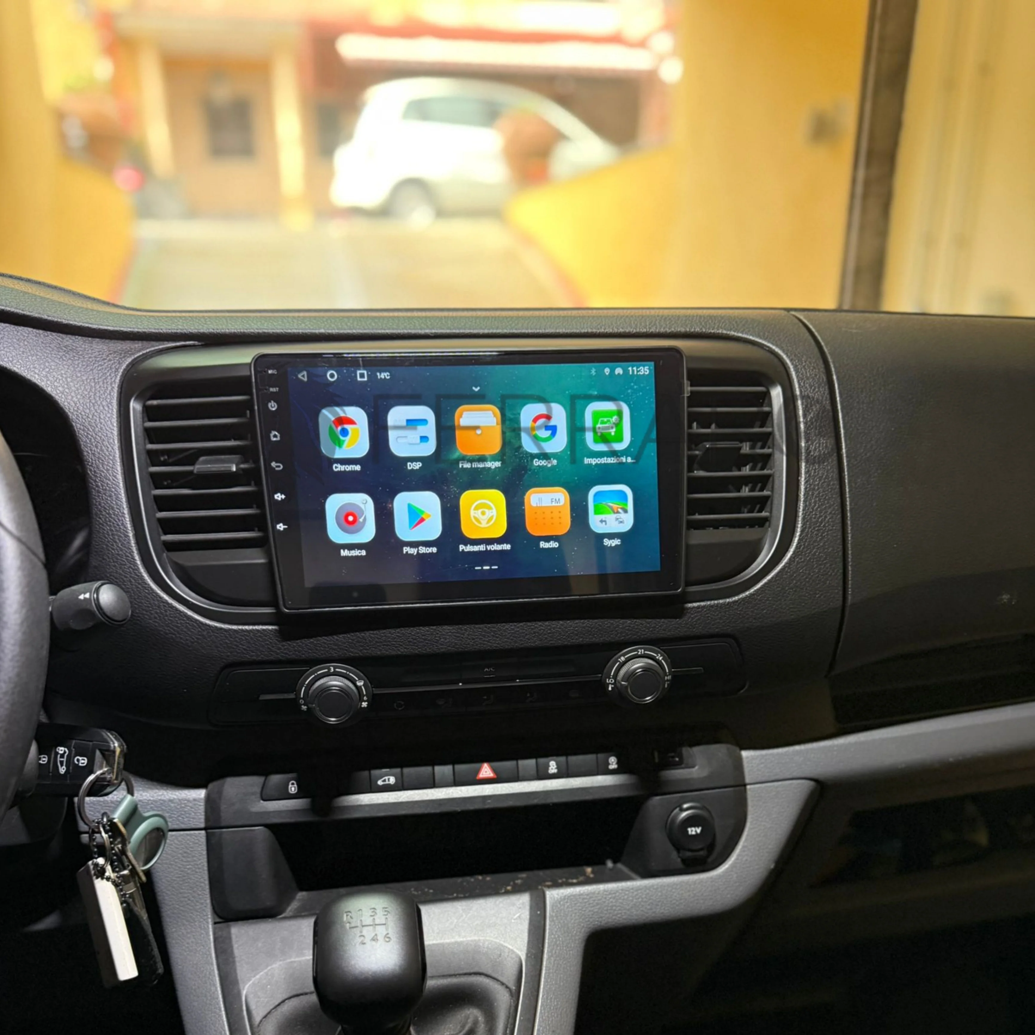 Autoradio per Peugeot Expert, Citroen Jumpy 3, SpaceTourer, Opel Vivaro 9" (2016-2021) Android, Bluetooth, CarPlay, Android Auto, 2GB/4GB/6GB/8GB Ram - Image 6