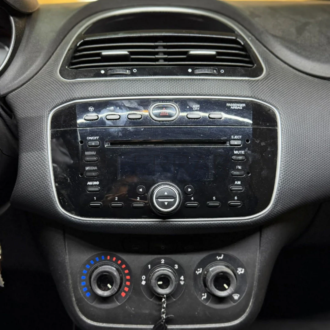 Autoradio per Punto Evo 9" 2K | Dal 2009 in Poi | Android | Bluetooth | CarPlay | Android Auto | 12/256GB Ram - Image 5