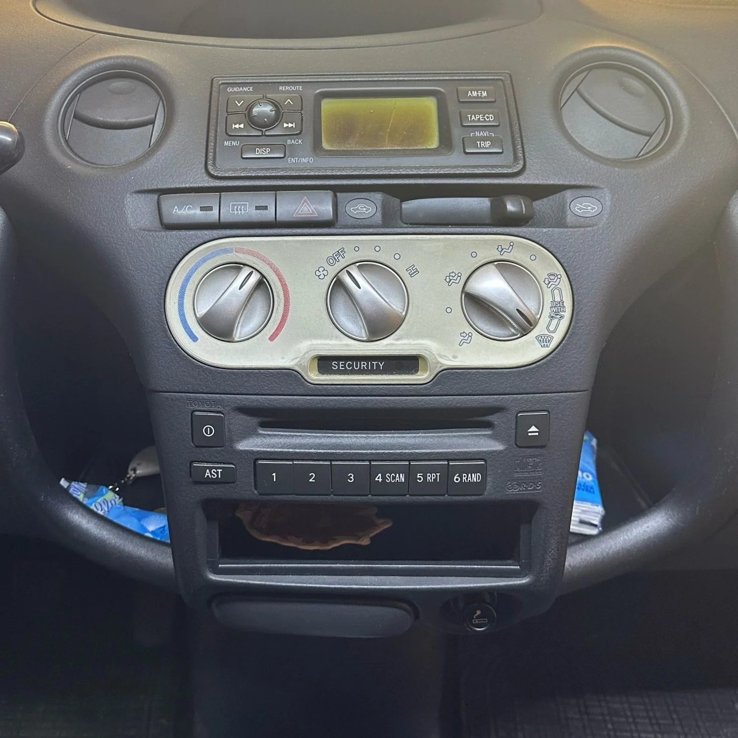 Autoradio per Toyota Yaris 10" | 1999-2005 | Android | Bluetooth | Estraibile | CarPlay | Android Auto | 2GB/6GB/8GB Ram - Image 6