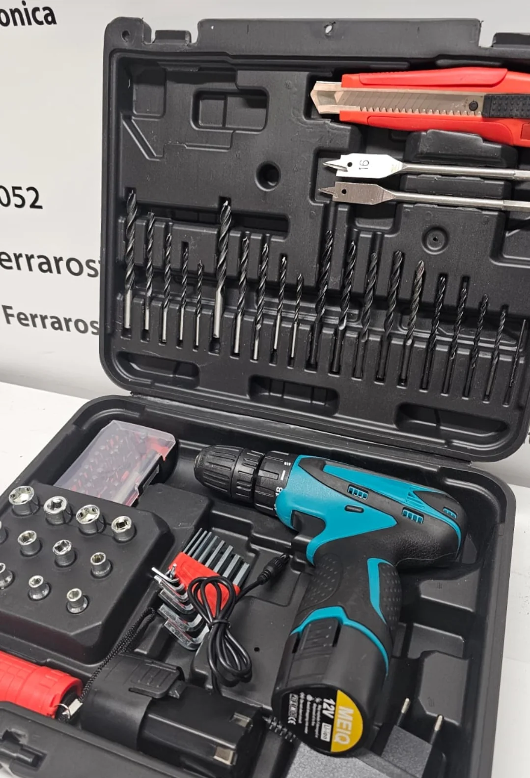 Trapano Avvitatore 77 pezzi, a Doppia Batteria, 12v, Valigetta Rigida - Image 3
