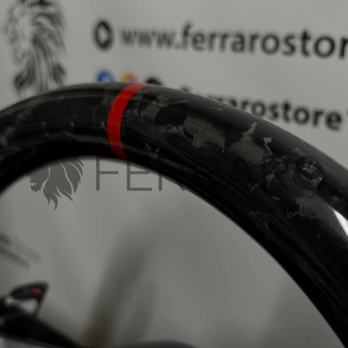 (PRENOTA) Volante per Mercedes, Carbonio Diagonale, Pelle Scamosciata, Galvanica, Linea Rossa, Pomelli AMG - Image 5