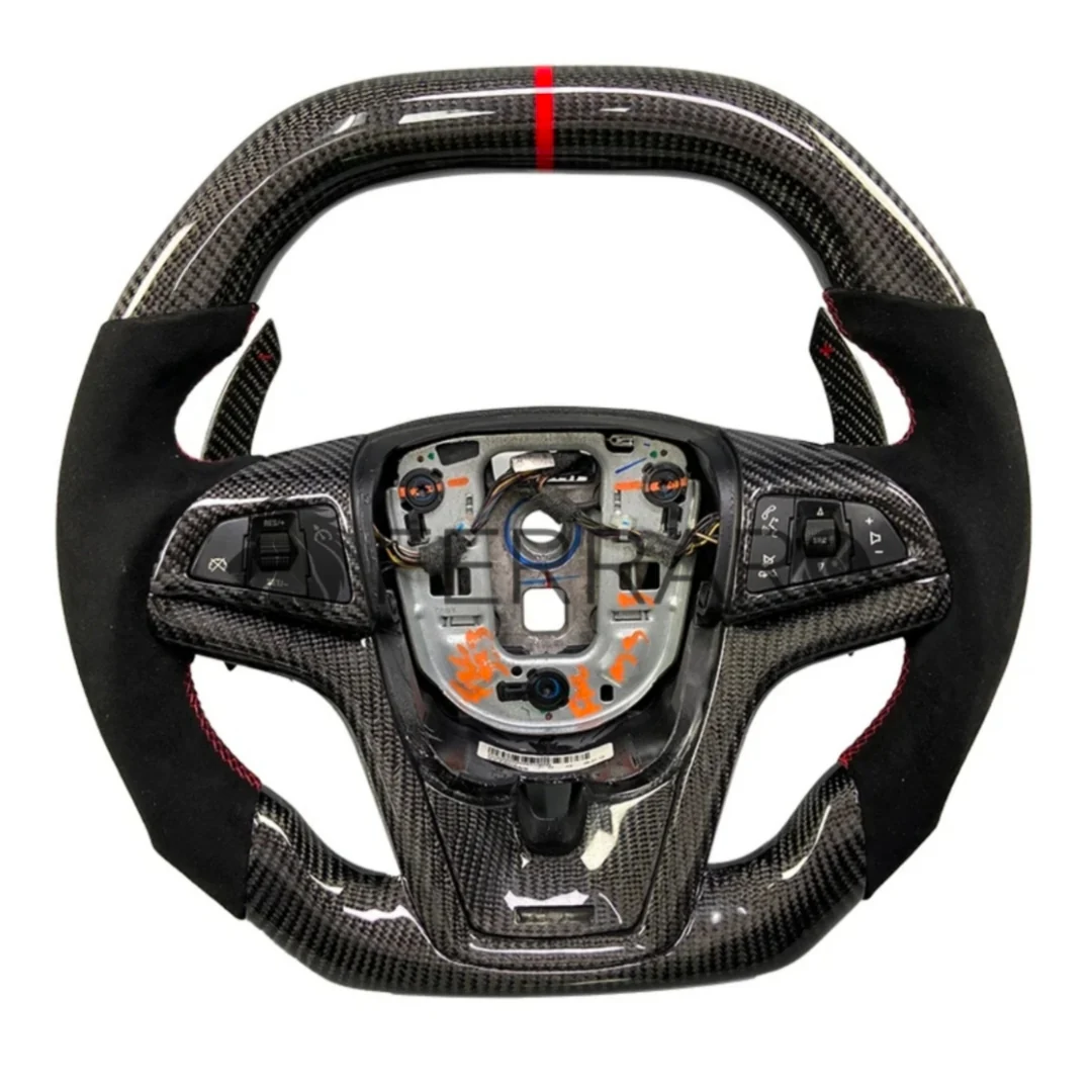 (PRENOTA) Volante Sportivo per Chevrolet Cruze, Carbonio, Customizzato in Pelle